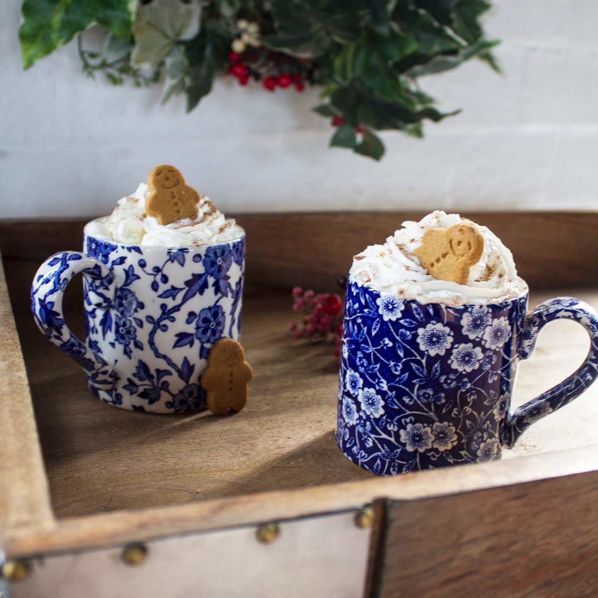 明日はクリスマスイブ😆🥂🎄🎁✨ #burleigh #バーレイ