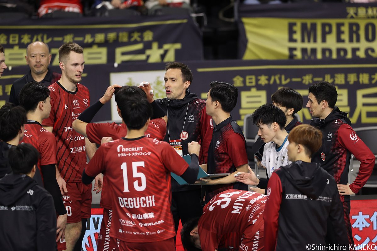 ＼研イダ牙剥ク／

天皇杯準優勝のヴォレアス北海道、躍進の裏に「精密なサーブ」と「レジリエンス」

volleyballking.jp/article/64979/

天皇杯で爪痕を残したヴォレアスをスポーツライターの米虫紀子さん（<a href="/yonemunori/">米虫 紀子</a>）がレポート📝