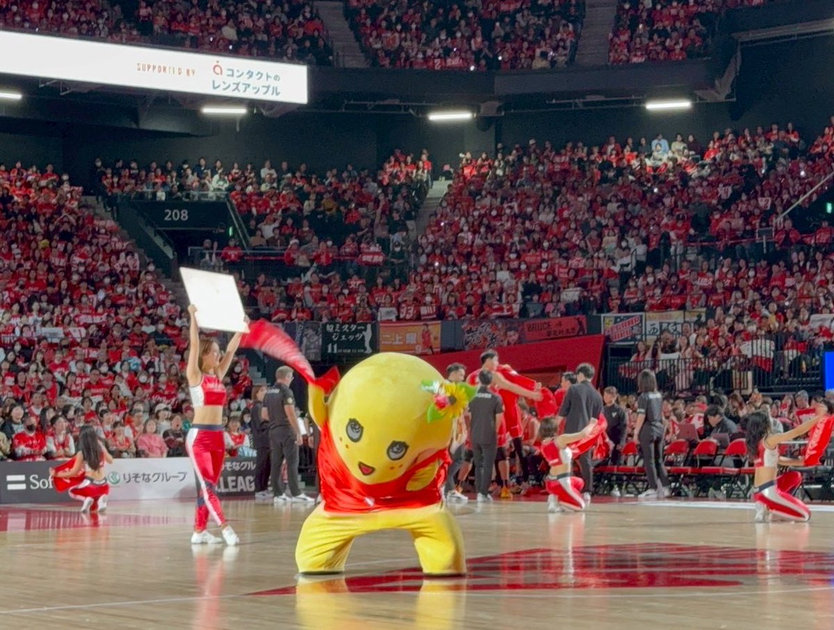 ☆特級呪霊みぃちゃん 前世→(。゜▽゜)シラミ💙 (@mii_funa0705