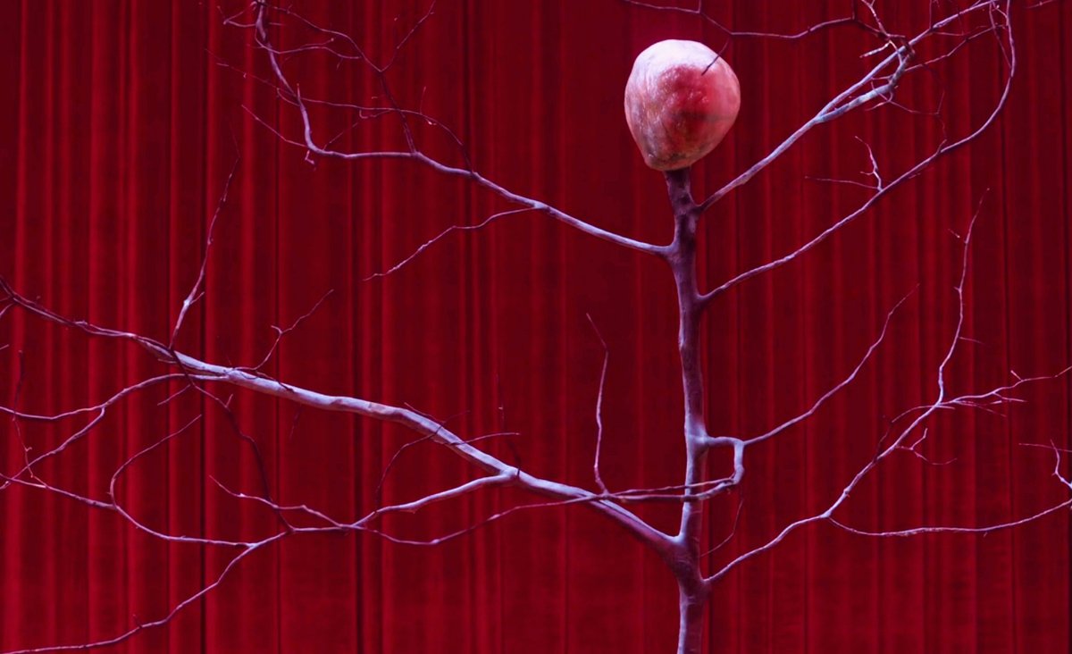 choppingwoodpod's tweet image. Christmas in Twin Peaks