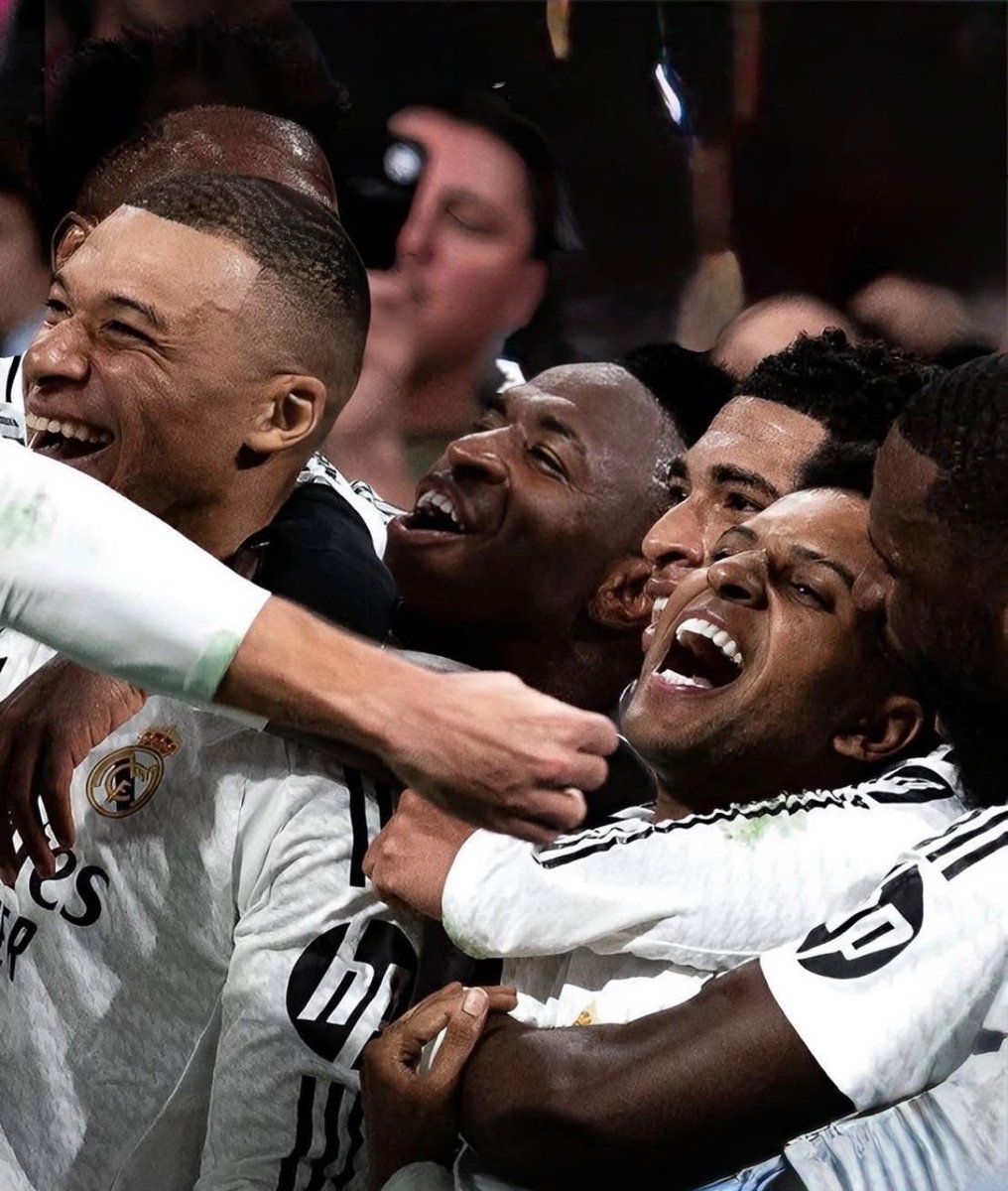 totalcristiano's tweet photo. https://t.co/gdBOYRIABe