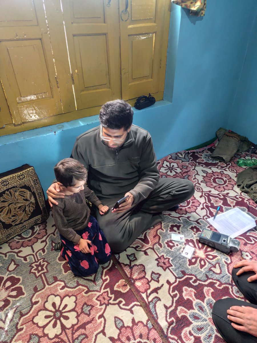 tsoboniyarb's tweet photo. The Department of Food, Civil Supplies &amp; Consumer Affairs carried out a citizen-centric awareness initiative to guide beneficiaries on eKYC completion and public grievance resolution, ensuring doorstep access to essential services. @FCSCA_Bla 
Location: SC Dangerpora Narvaw https://t.co/lSLYxTXfg7