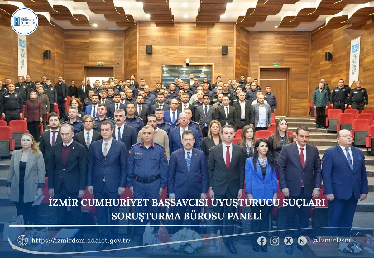 candeveci_'s tweet photo. UYUŞTURUCU SUÇLARI İLE MÜCADELE DE KURUMLAR ARASI İŞ BİRLİĞİ

İzmir Cumhuriyet Başsavcılığı koordinasyonunda ve Cumhuriyet Başsavcısı Sayın Ali YELDAN Başkanlığında, İzmir Denetimli Serbestlik Müdürlüğü ev sahipliğinde uyuşturucu suçlarıyla mücadelede kararlılık, etkin soruşturma ve kurumlar arası koordinasyonun önemine vurgu yapılan panel gerçekleştirildi.

Panele,  İl Emniyet Müdürlüğü çalışanları, İl Jandarma Komutanı ve çalışanları, Hakimler, Cumhuriyet Başsavcı Vekilleri, Cumhuriyet Savcıları, STK'lar ve Akademisyen katıldı.

İzmir’de yürütülen denetimli serbestlik faaliyetleri ile Türk Ceza Kanunu’nun 191. maddesi kapsamında yürütülen uygulamaların işleyişi katılımcılara aktardım.

Program kapsamında, uyuşturucu suçlarıyla mücadelede kurumlar arası iş birliğinin güçlendirilmesine yönelik değerlendirmelerde bulunuldu ve panel sona erdi.

@ctekurumsal 
@izmirvaliligi 
@huseyinsk23 
@aliyeldann 
@izmirdsm