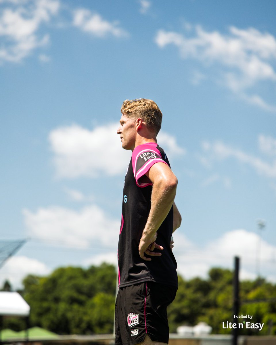 SixersBBL's tweet photo. Getting ready for Boxing Day 😤

#BBL15 #ExpectTheUnforgettable https://t.co/F9UZrSbaV4