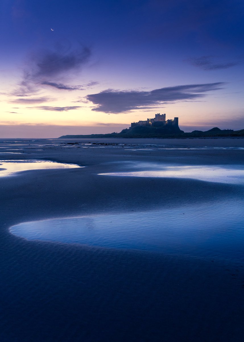 jimscottphoto's tweet image. Bamburgh Blues.