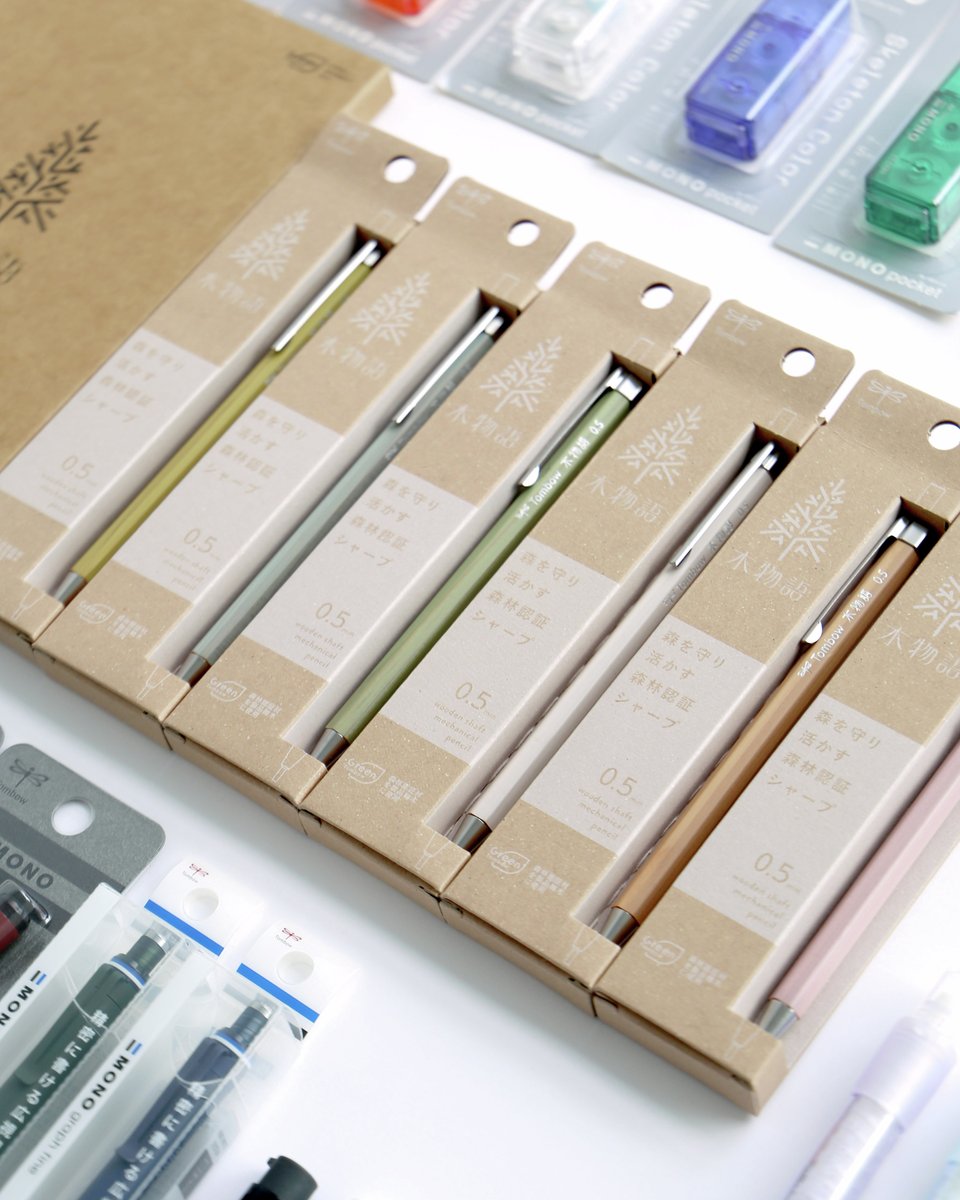 tombowpencil's tweet image. 2025年は昭和元年からちょうど100年目！👀

#昭和100年 をトンボの文具と共に振り返ってきたこの企画。
最後は昭和100年（令和7年　2025年）の新商品を並べてみました！

この100年で文具もかなり進化してきました。
今後の文具がどう進化していくのかも楽しみですね😊