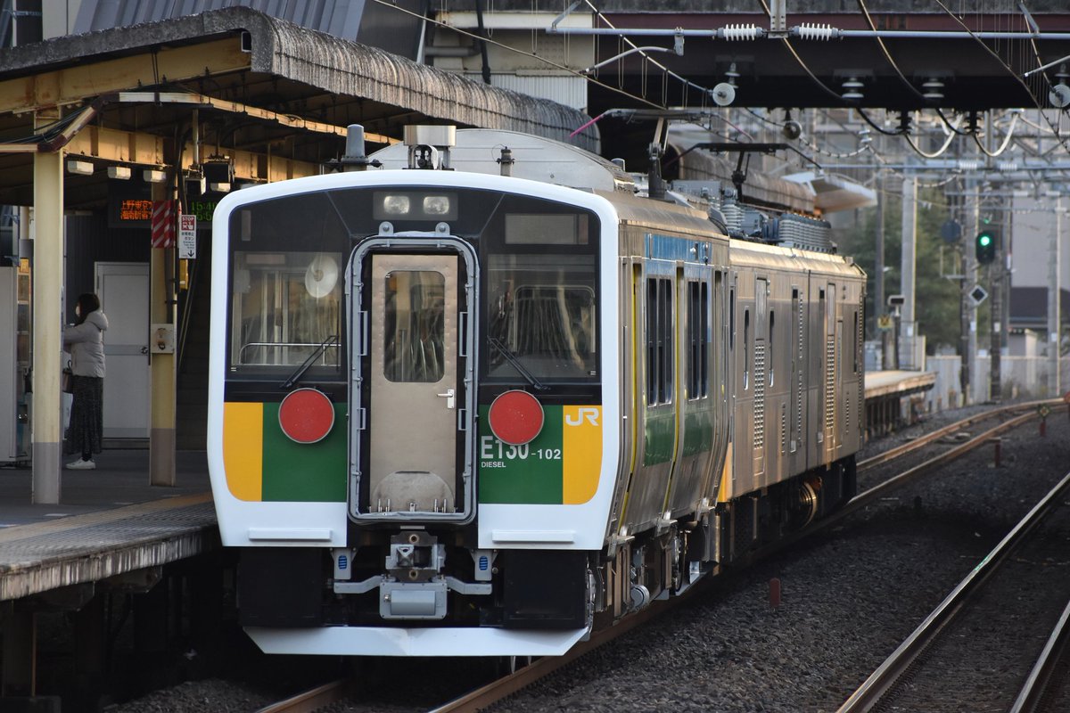 JR11368397's tweet image. 2025/12/23(火)
キハE130系102編成 KY出場配給
E492-02+キハE130-102
配9144レ
古河駅 新白岡駅撮影
同業者の方お疲れ様です