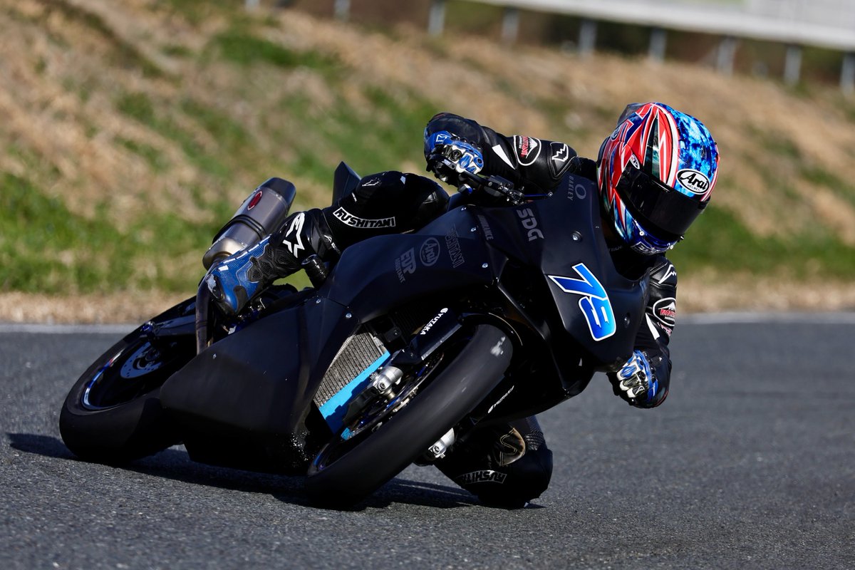 おかざき tweet media