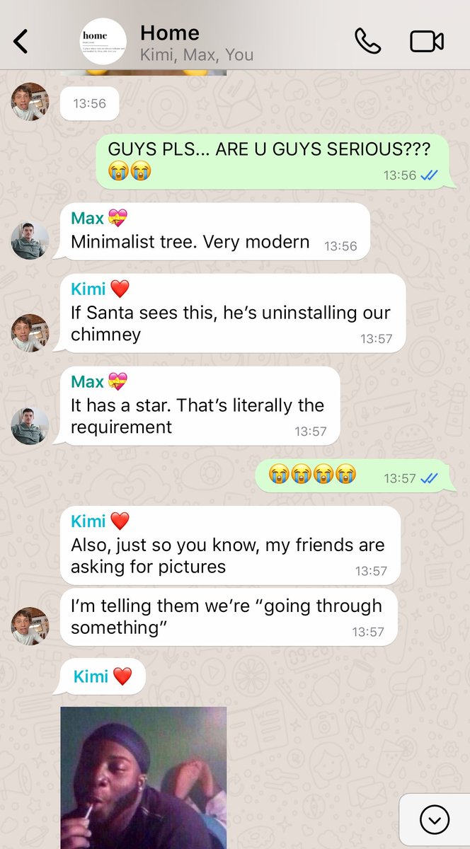 risolmayourr's tweet image. a #russtappen family au (English) • Christmas edition; decorating Christmas tree 🎄🎁