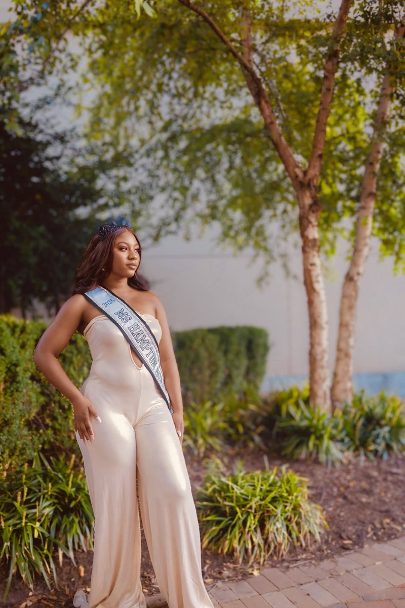 Queen-E 💕 tweet media