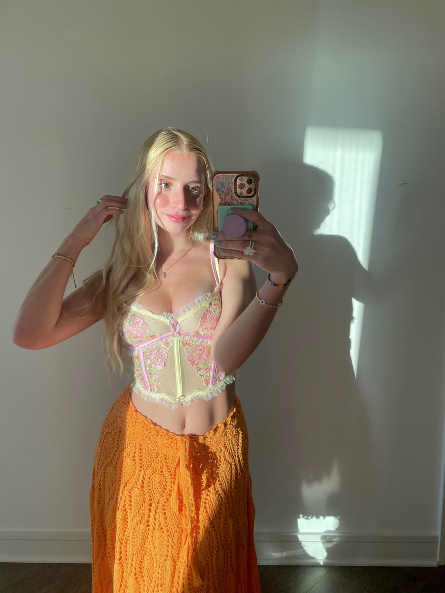 Would you say hi if you saw me like this? 😉