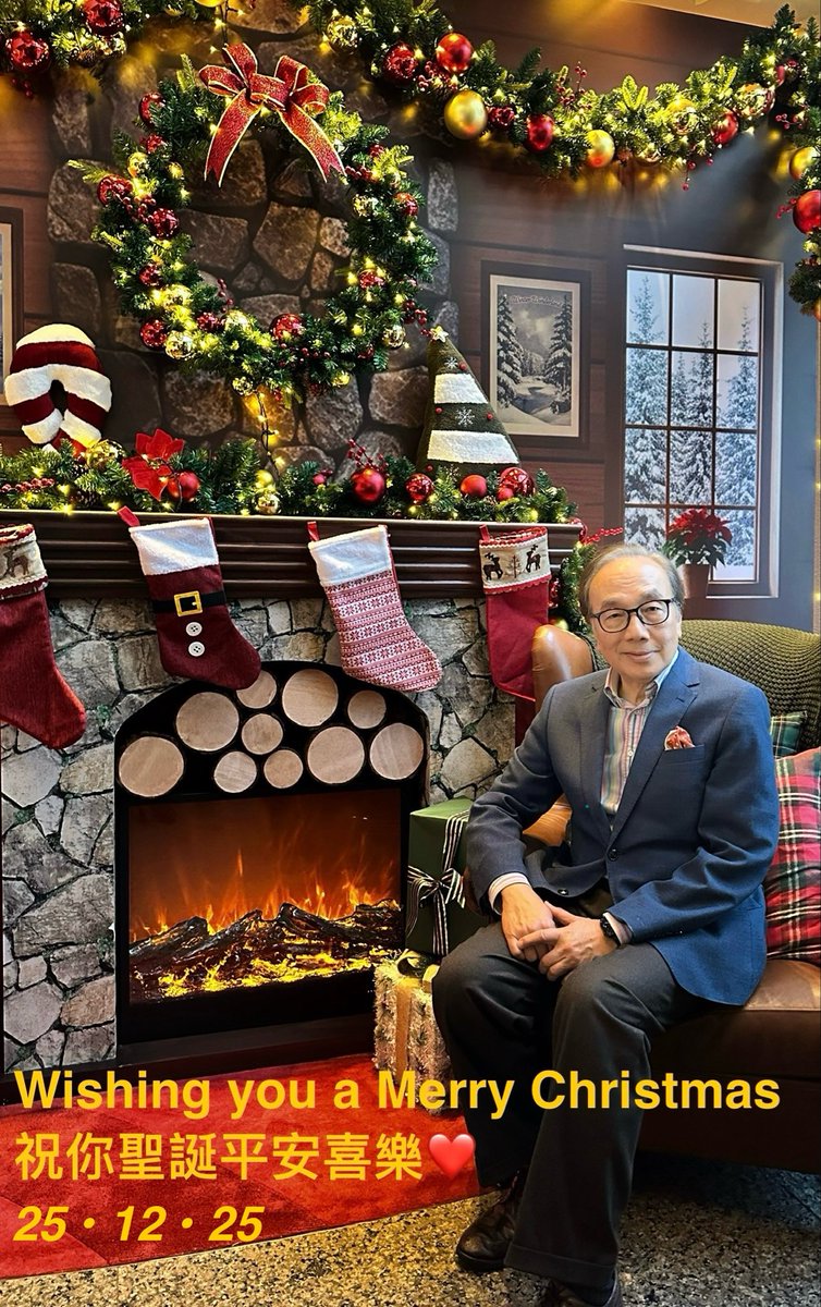 AlanKahKitLeong's tweet photo. This year’s Christmas Day falls on 25·12·25 — a number combination that appears only once in a century! May this “once-in-a-hundred-years” Christmas bring you endless peace and joy. https://t.co/gIAL1JvdSo