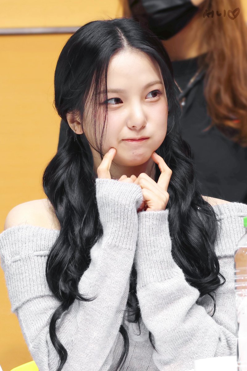 haribo112234's tweet image. 251221

#Kep1er #케플러 #Yujin #최유진 #ユジン #崔有真