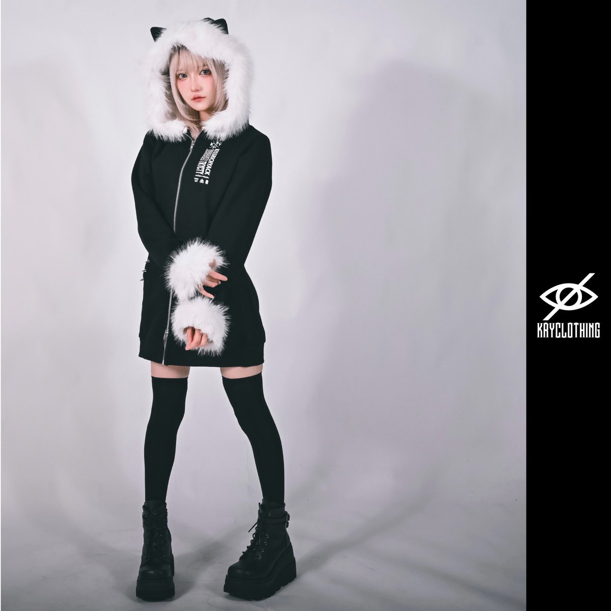 KRY原宿竹下通り店にて販売開始❣️／ 「KISAI」 ネコ耳フードファー