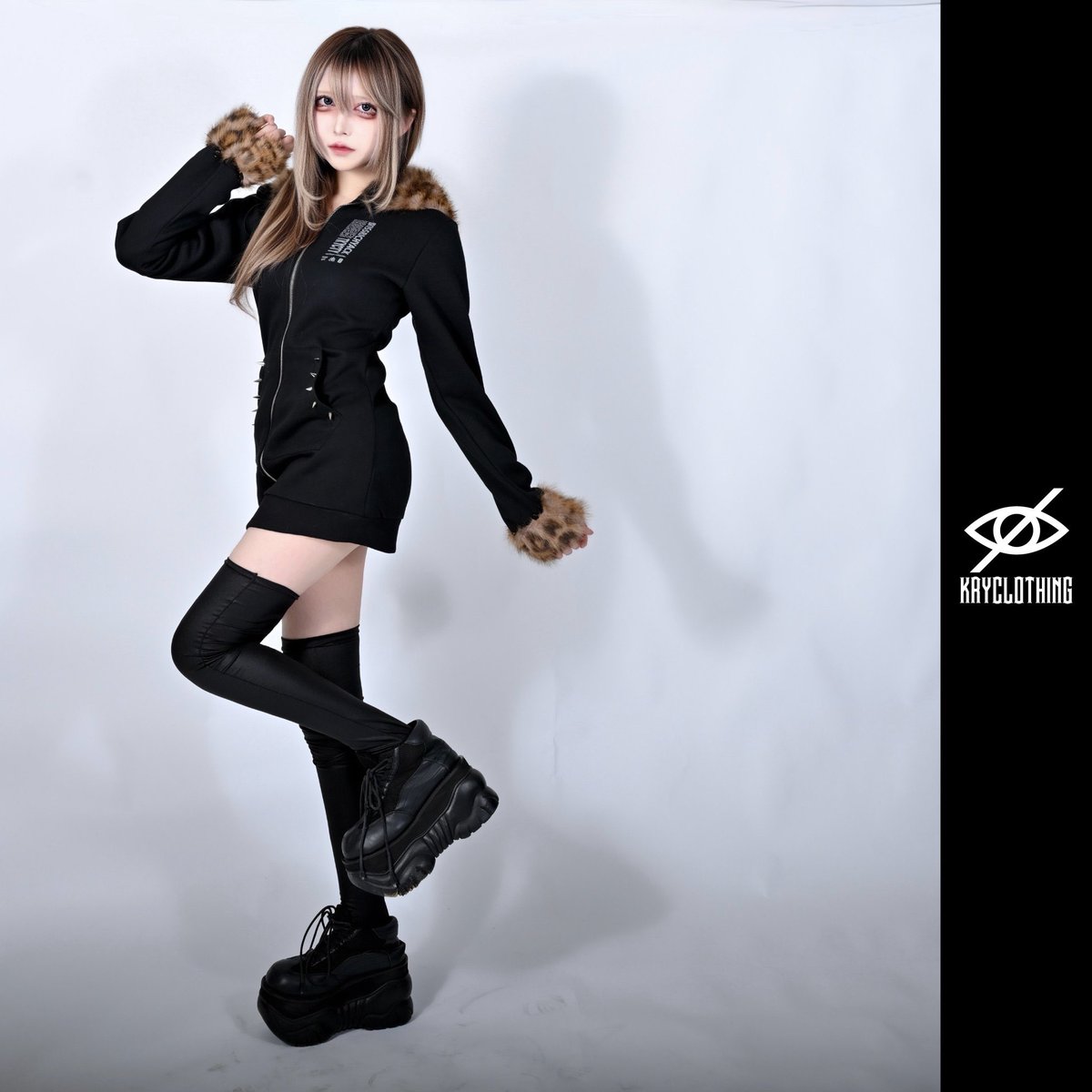 KRY原宿竹下通り店にて販売開始❣️／ 「KISAI」 ネコ耳フードファー