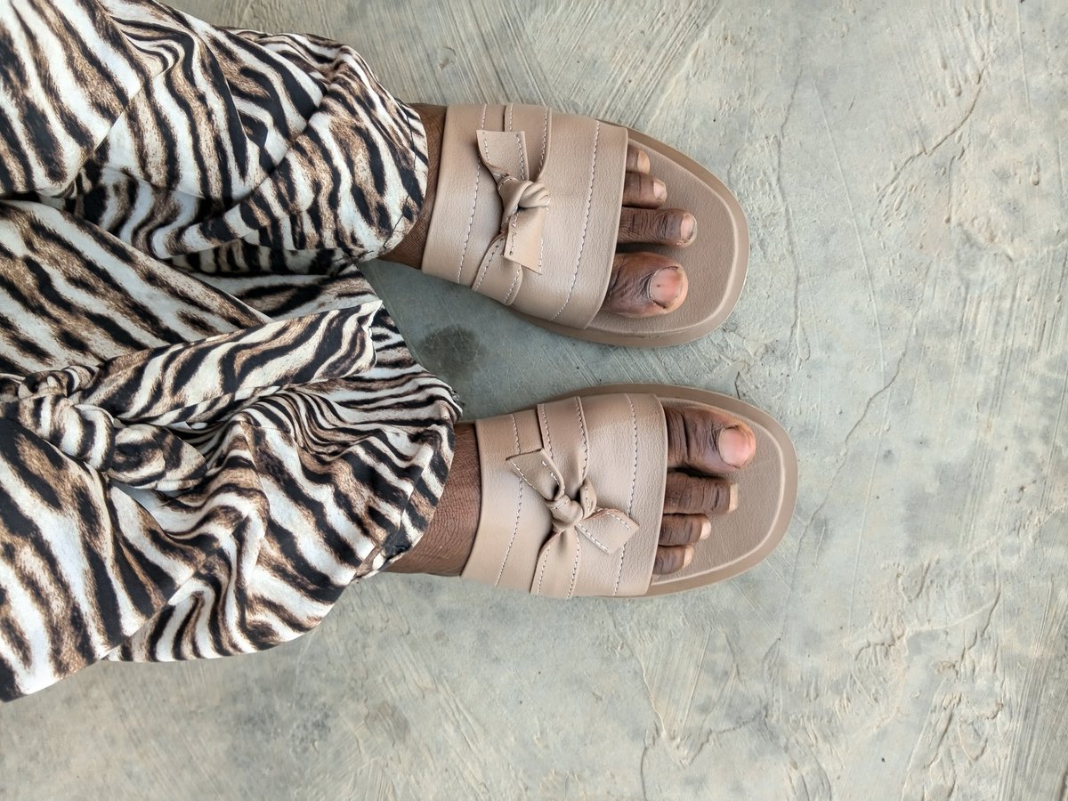 Izlameeyah's tweet image. Purple is whoever she say she is!!!!
@only1_sewa