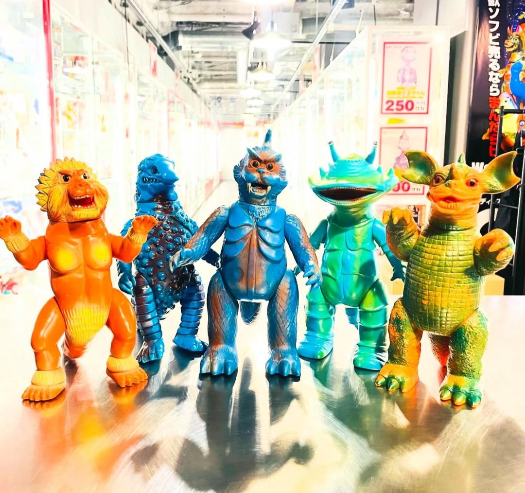 マルサン ザバラ レアカラー 当時物 1週間限定出品‼️ ブルマァク 怪獣 マルサン ザバラ レアカラー 当時物 1週間限定出品‼️ ブルマァク 怪獣