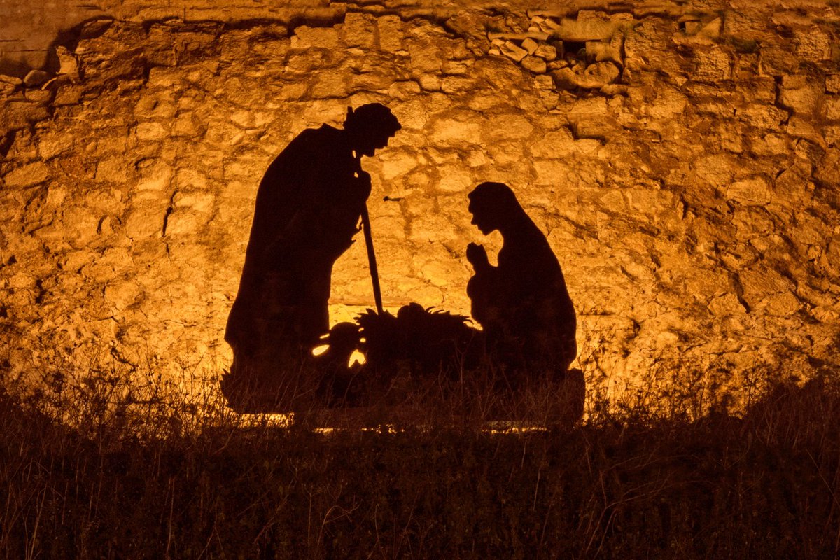 "I LOVE Saint Joseph so much because he had the care of the Blessed Virgin." - #SaintJohnVianney #CatholicQuoteoftheDay

📷 Nativity Silhouette/© Kira Yan via #GettyImages and #CanvaPro. #Catholic_Priest #CatholicPriestMedia #TheChristmasNovena