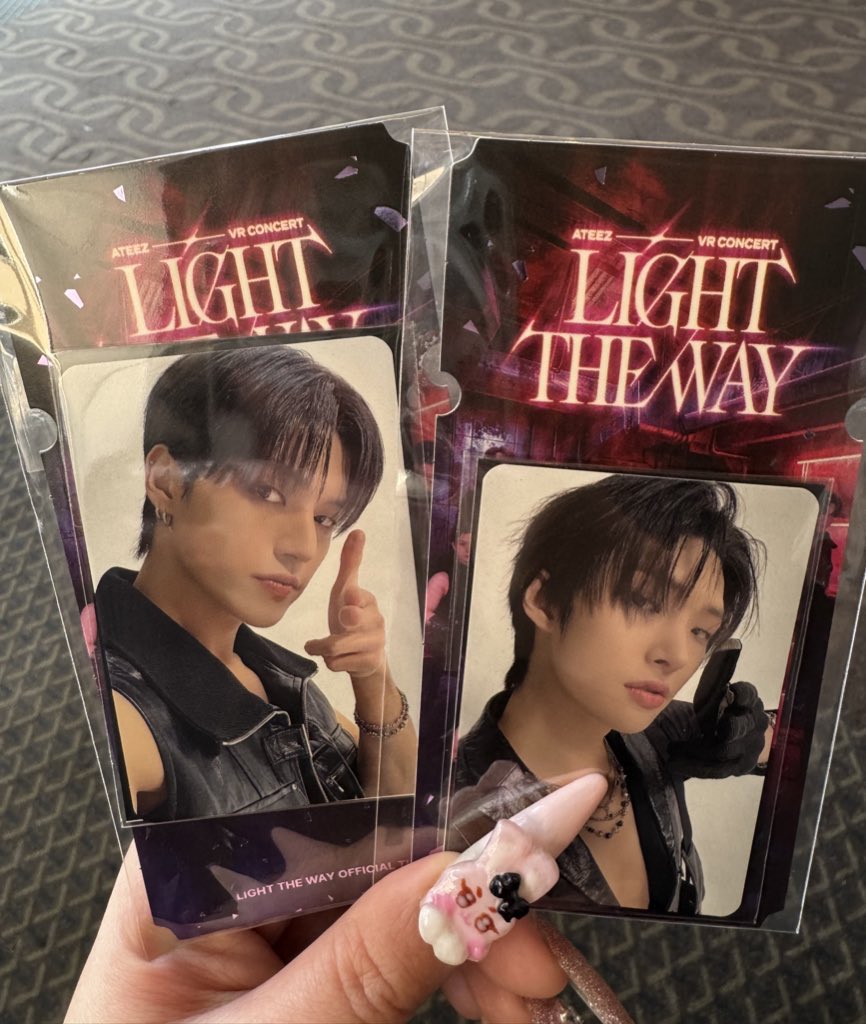 ATEEZ 映画 VR 入場特典 ホロ トレカ スペシャルフォトカード ソンファ ATEEZ 映画 VR 入場特典 ホロ トレカ スペシャルフォトカード ソンファ