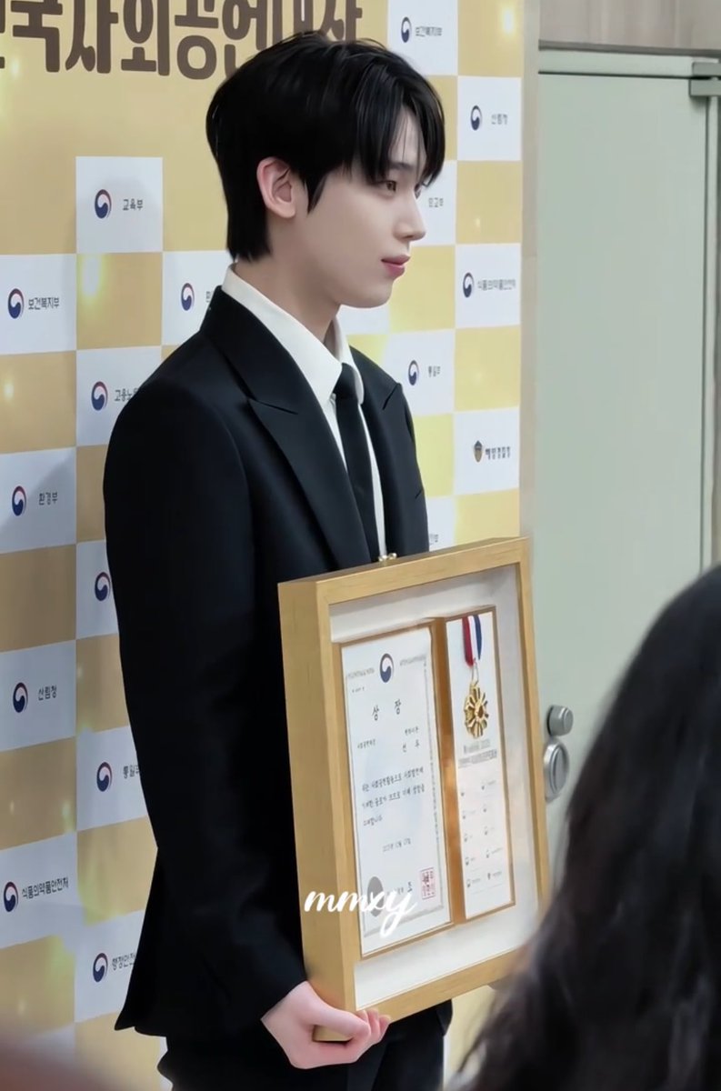 DROP TAGS FOR OUR SUNOO 🤍

DONATION FAIRY SUNOO
#올해의_나눔_아이콘_선우 #SharingIconSUNOO #엔하이픈_선우 #SUNOO <a href="/ENHYPEN_members/">ENHYPEN</a> <a href="/ENHYPEN/">ENHYPEN OFFICIAL</a>