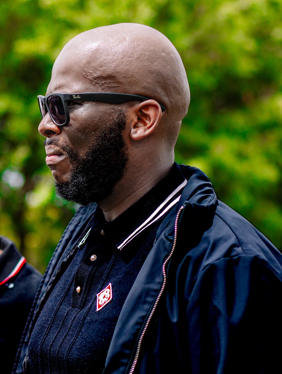matomem's tweet photo. 🕊️ RIP 🕊️  MDALA.
“History has got no blank pages”

HEAVEN HAS GAINED A SOLDIER.

During times I was working at the EFF Headquarters I happened to be very close to the following people and trusted them to the last day:

1. Cleaners 
2. ⁠Security officials (DOR included)

During field activities/programs it would normally get very cold at night, especially in the coastal land.  MDALA would without fail, leave their camp site and bring hot water for tea so we keep warm throughout the night, when we do the setup.

I would equally make sure before leaving, create a small sleeping corner for him and others UNDER THE STAGE, so they could take turn to rest throughout the night.

A very loving soul who cared about people around him. He genuinely dedicated his  life to serving his people.

In my next life, I wish to cross path with authentic people like MDALA.

May your peaceful soul rest in revolutionary peace MDALA . 🕊️ 🕊️ 🪻💐

Heaven has gained a soldier.