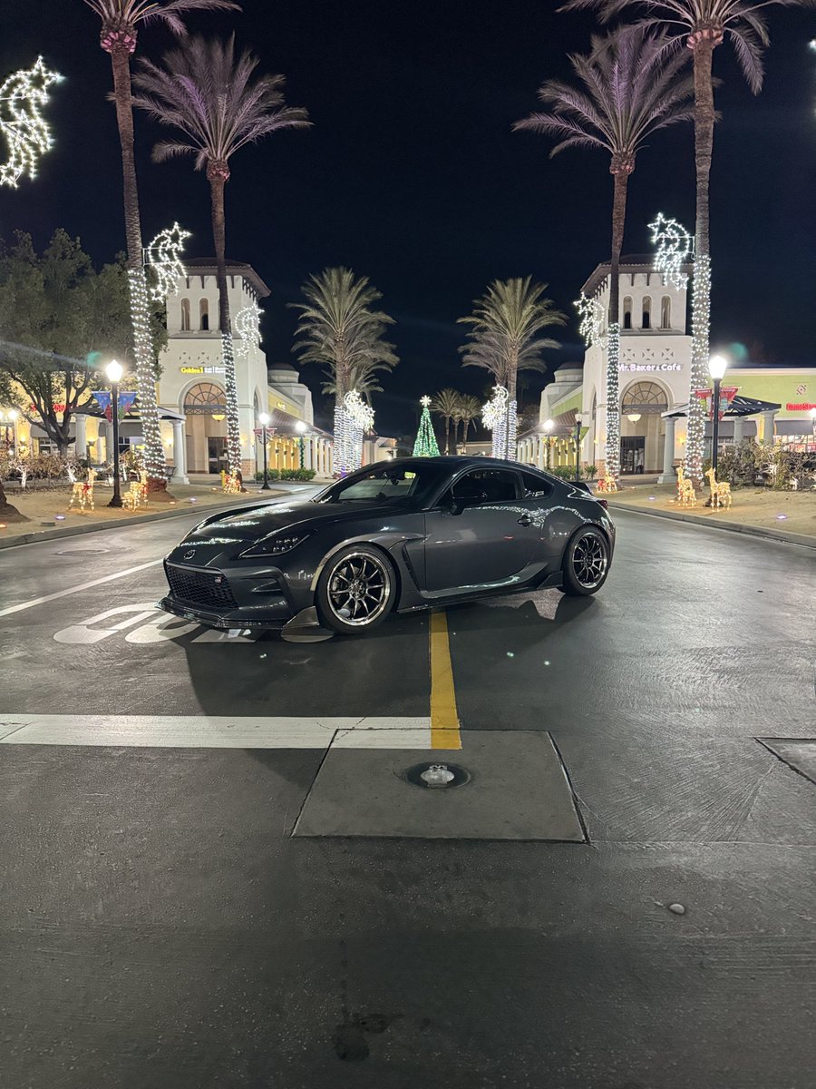 soars's tweet image. it needs a wing