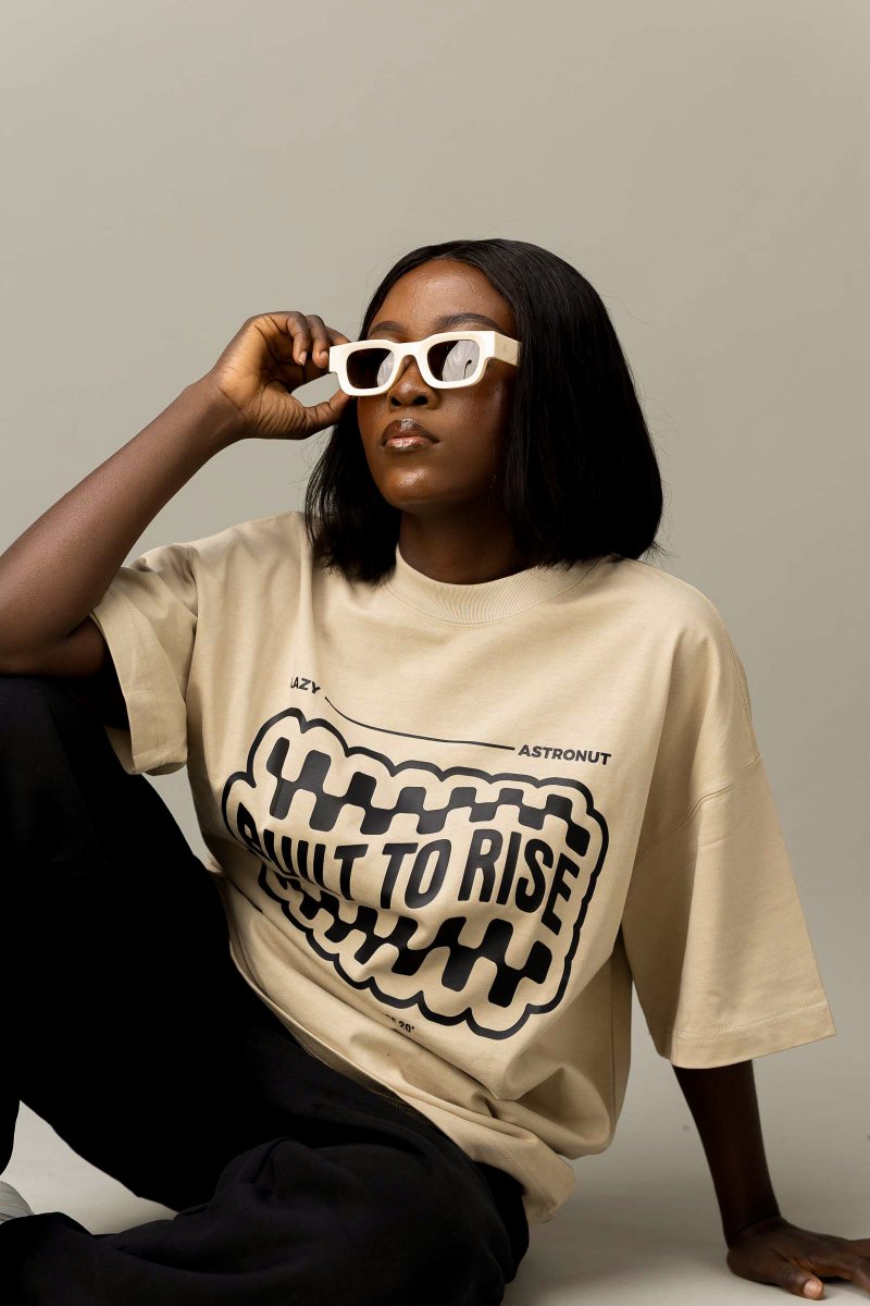 Our essentials are the pieces you actually reach for: soft cotton blends, reinforced seams, Glasses that feel just right