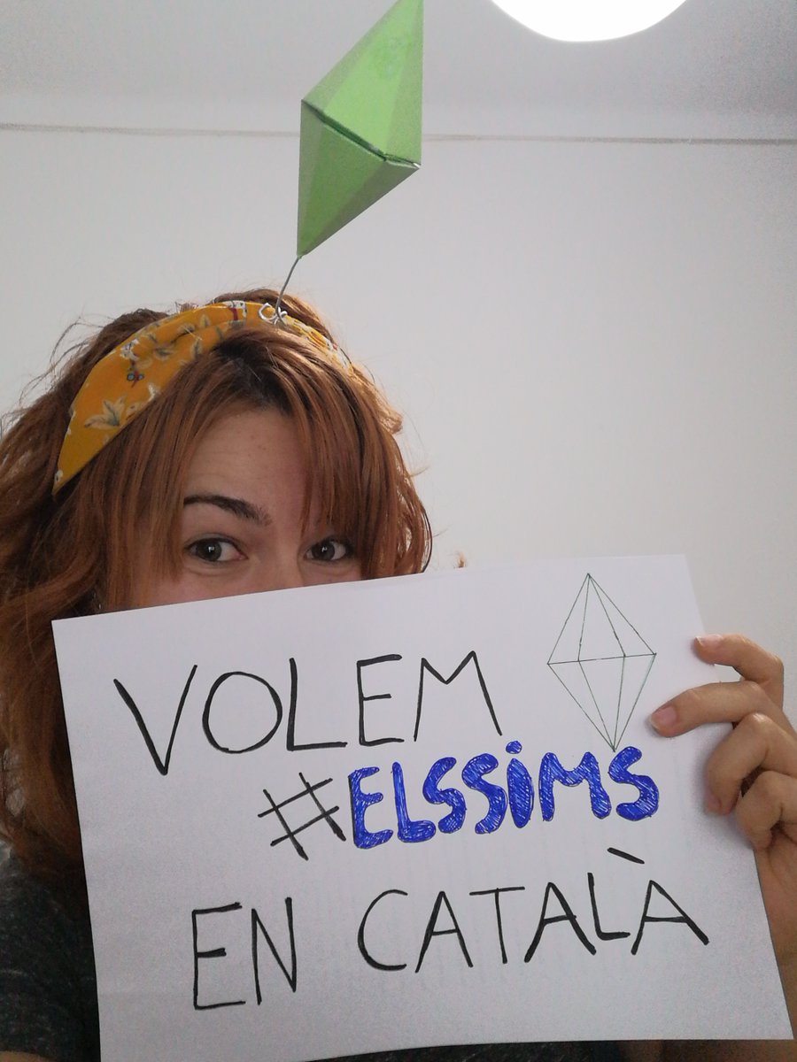 Simmermallorqu1's tweet image. Aquestes dates són, també, per demanar desigs i tenir il·lusió…. jo voldria poder jugar amb normalitat a videojocs en la meva llengua. Això seria un somni fet realitat! 

Aquest any i sempre vull el català a la indústria dels videojocs! #VolemelsSimsenCatala #NintendoenCatalà