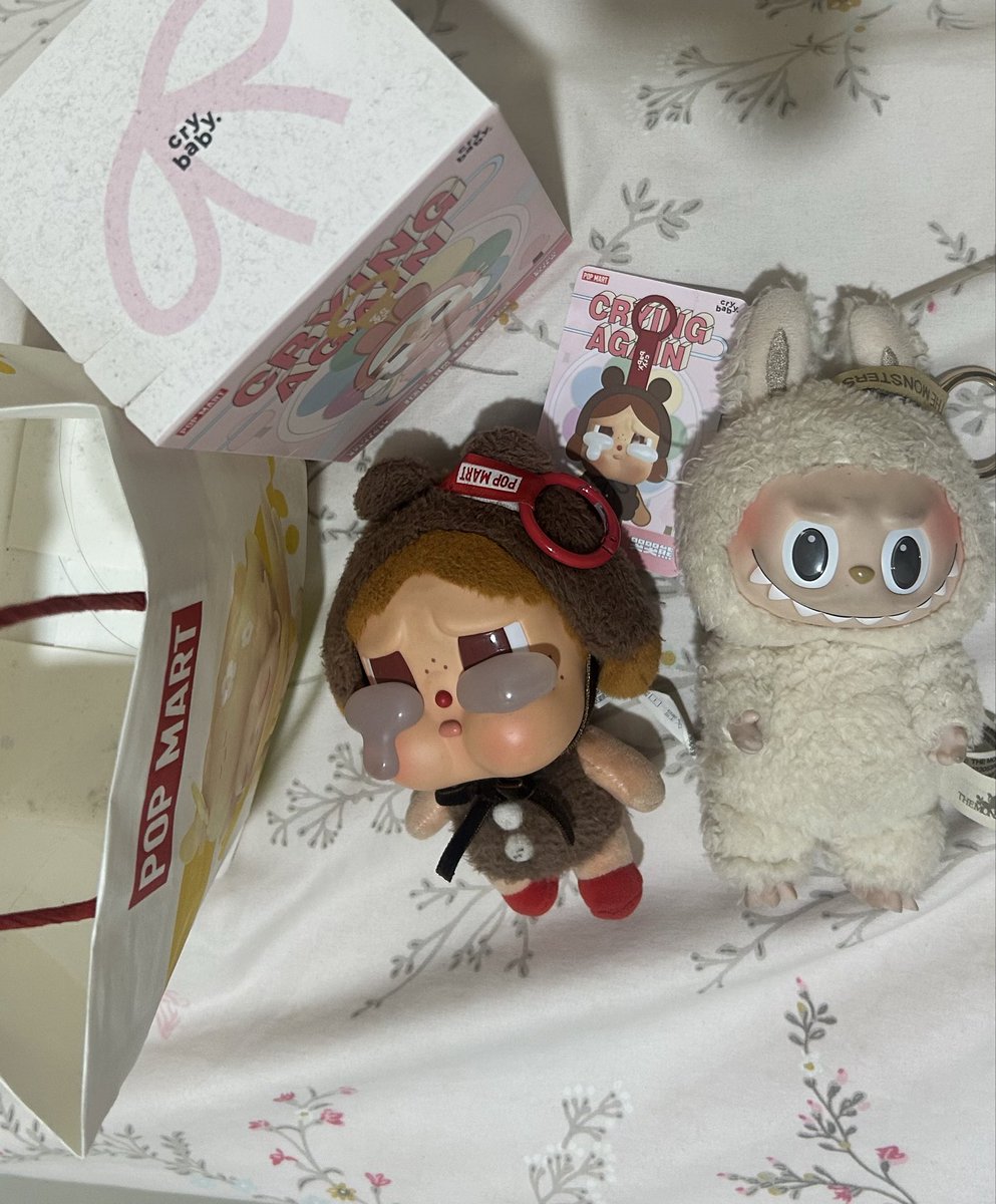 wts wtb crybaby bear &amp; labubu soymilk
- crybaby bear 249k (lengkap dibuka dari bawah)
- labubu 90k
dijual murah karena mau cepet, bisa req shopee langsung dm aja kalo mau, nego tipis ya