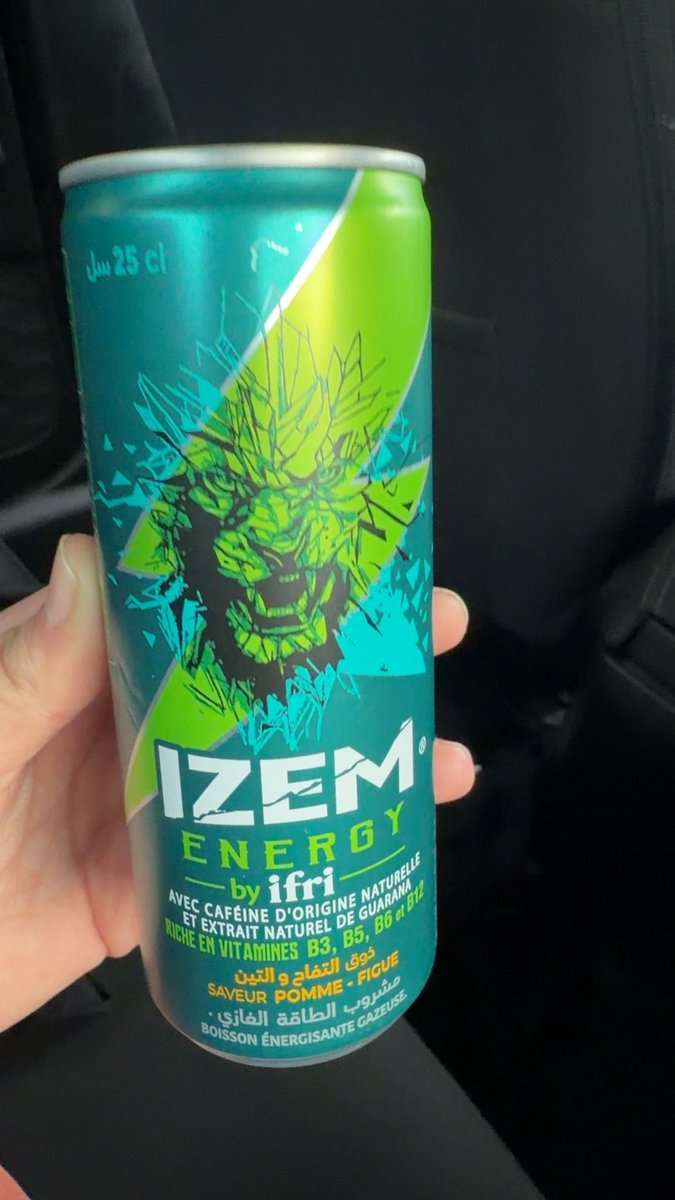 clnben's tweet image. un peu de tigzirt, du izem, un problème de voiture, et un mariage

la routine quoi