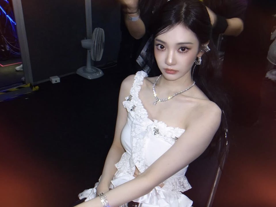 ningfusion's tweet image. gorgeous girl