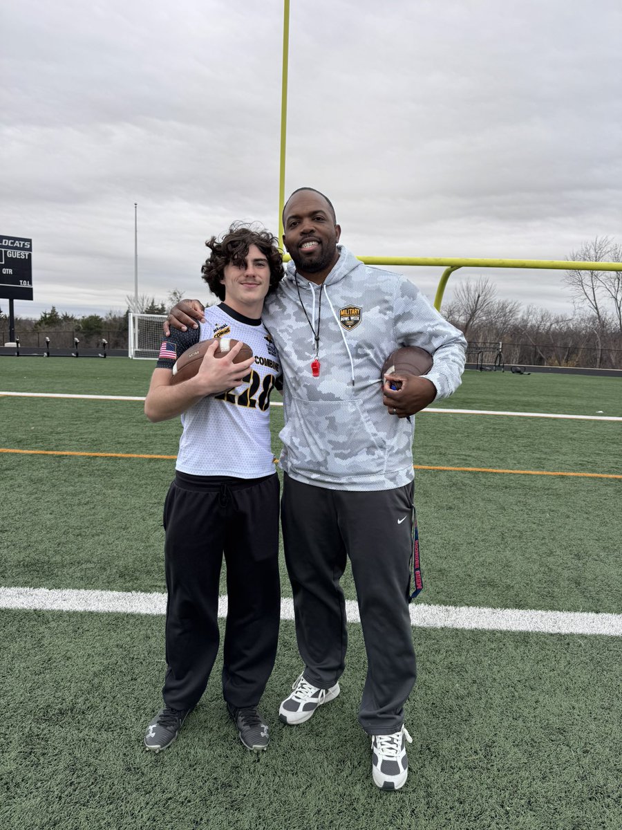 JoeyHandleIV tweet media