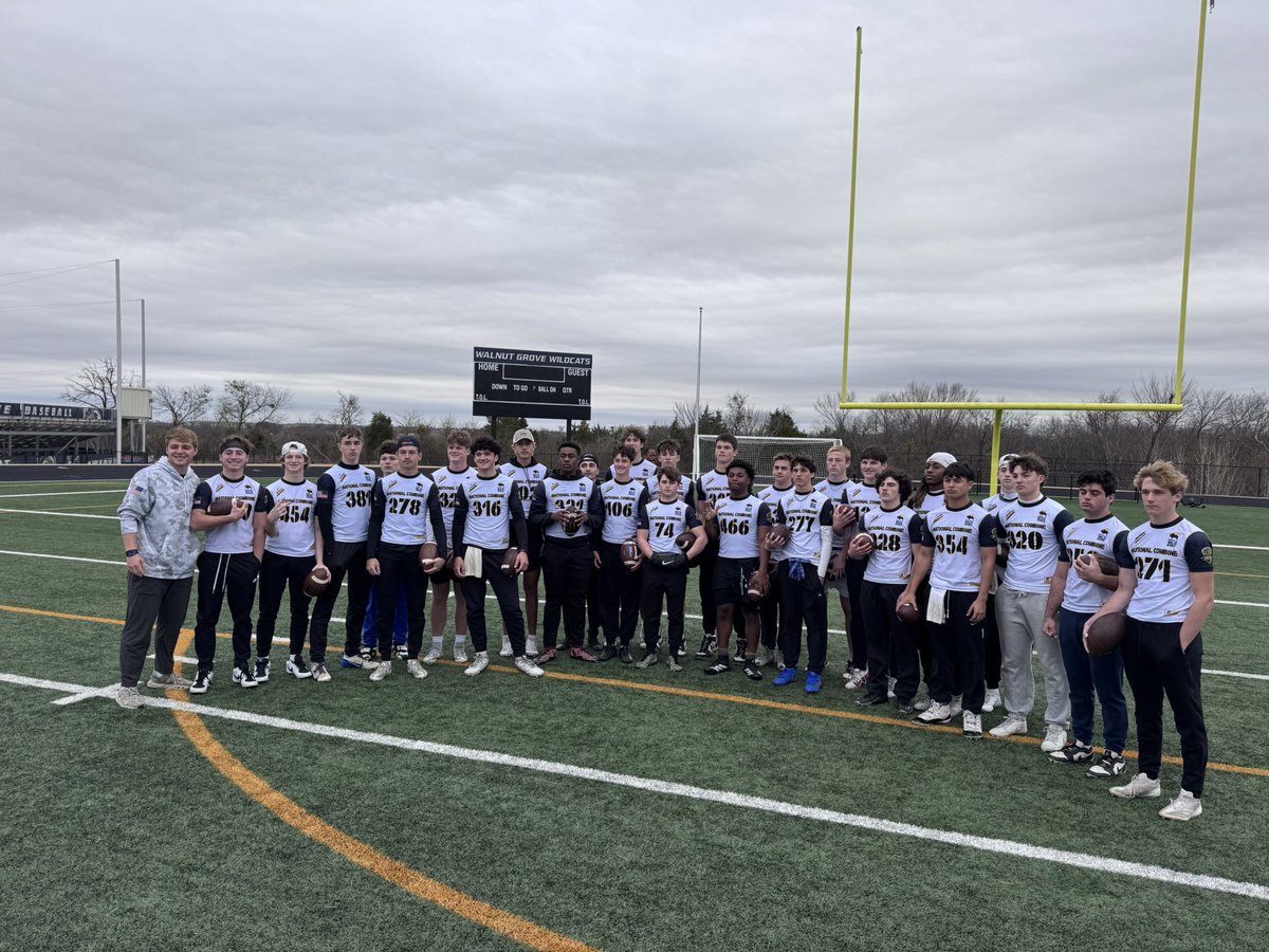 JoeyHandleIV tweet media