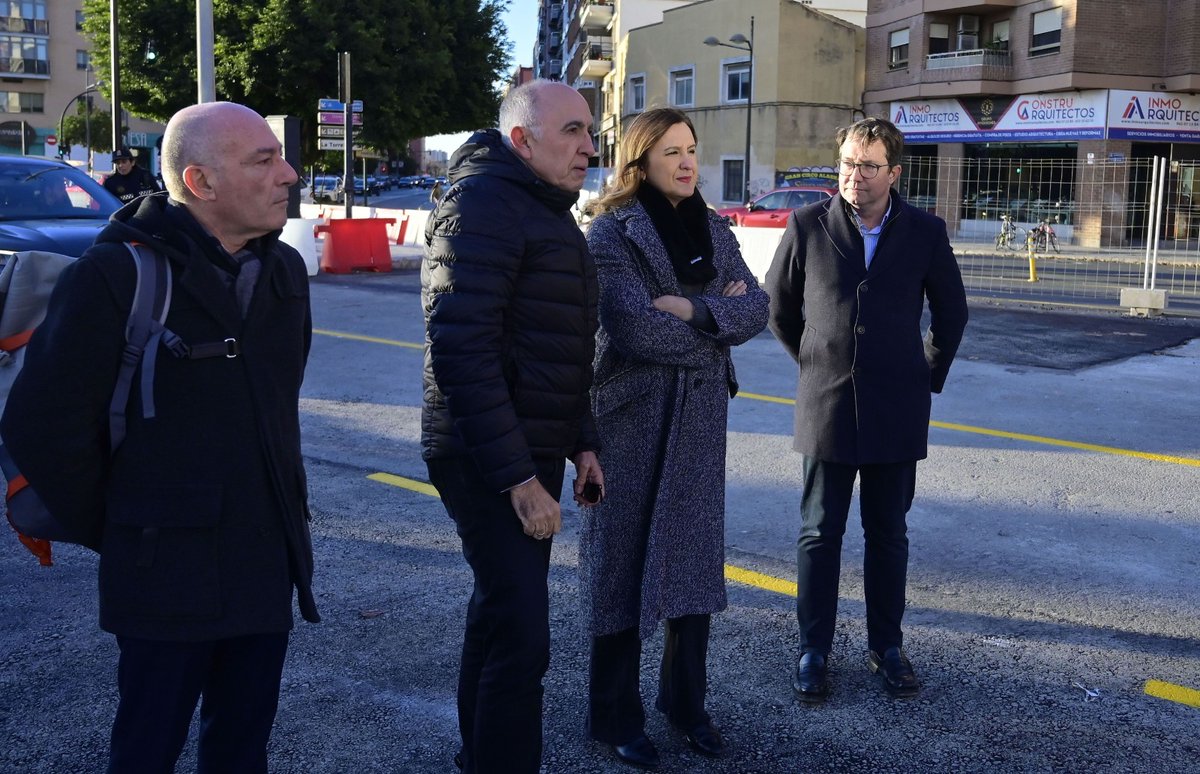 AjuntamentVLC's tweet image. 🚧 Avancem en la reurbanització de Pérez Galdós–Giorgeta, amb la reobertura d'un tram de 300 m fins a Reis, que tornarà a tancar-se per seguir amb les obres.
🚶‍♂️ Voreres més amples, carril bici i millores al subsòl
🇪🇺 Finançat amb fons #NextGenerationUE
🔗 valencia.es/val/actualitat…