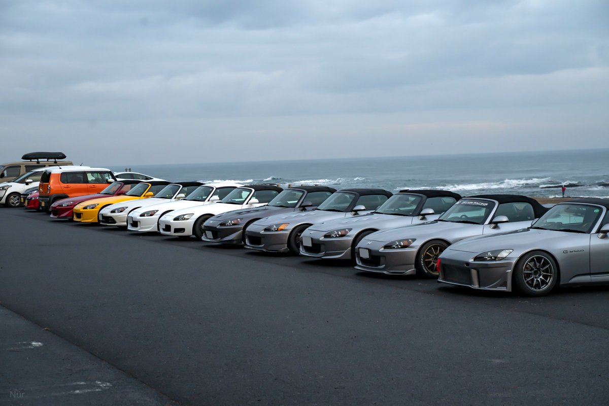 Nurblue_S2K's tweet photo. 今更ながら毎年恒例大洗オフおつでした〜
食べたり喋ったりしてる時間が8割のこのゆったりしたオフ、まさに年末って感じ🍵 https://t.co/060n9Wuquc