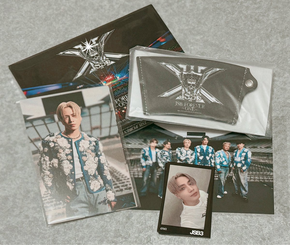 クリスマスプレゼント来ました。 三代目最高 登坂広臣様最高 ˚‧º