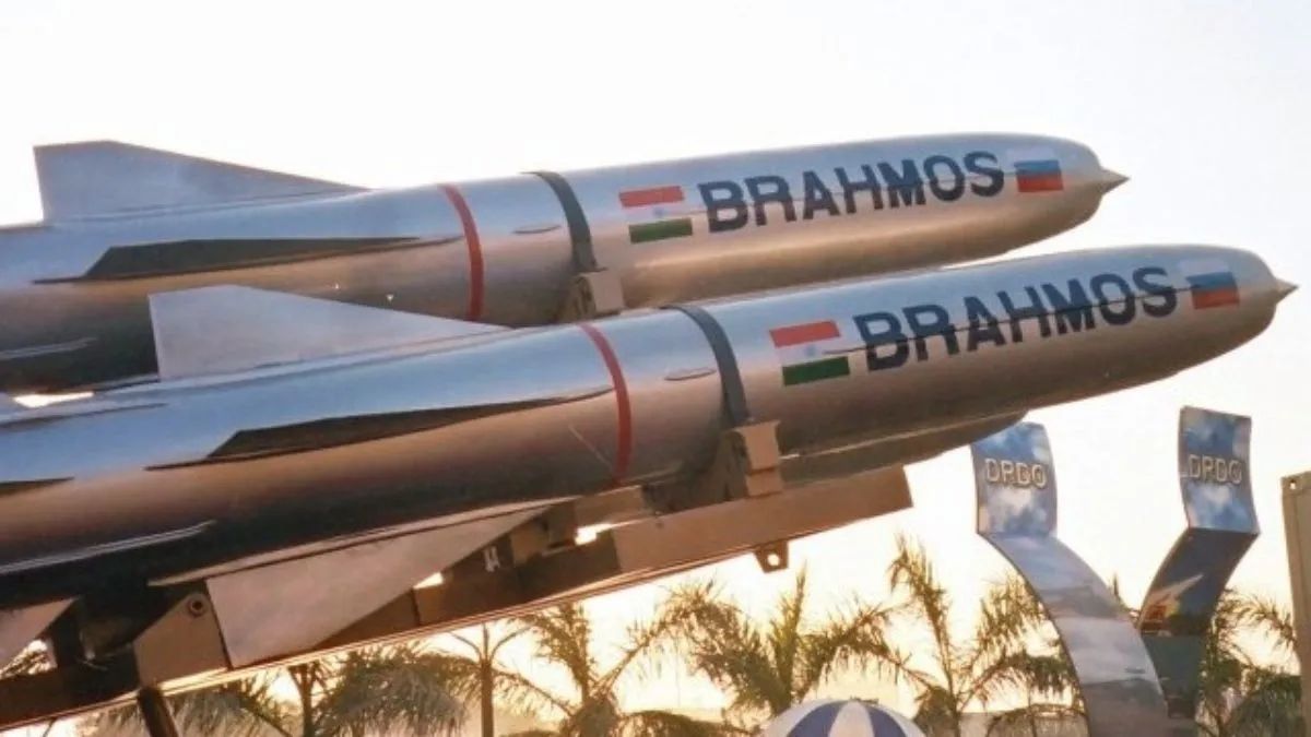 IndianTechGuide's tweet image. 🚨 India to export BrahMos missiles to Vietnam and Indonesia, valued at over $450 million.