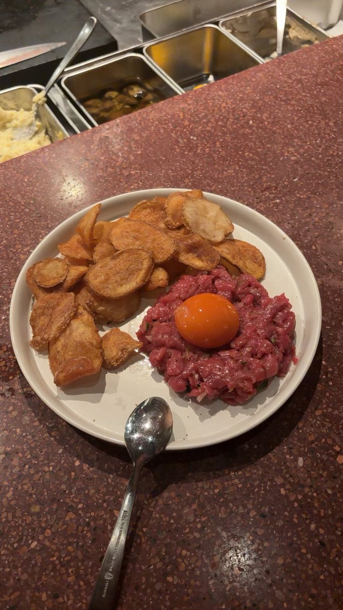 ananco0923's tweet photo. しいたけのチーズバーガー美味しかった🍔　📍渋谷NIKUDOSI

#渋谷ディナー　#渋谷グルメ https://t.co/lm1lHb5aPx