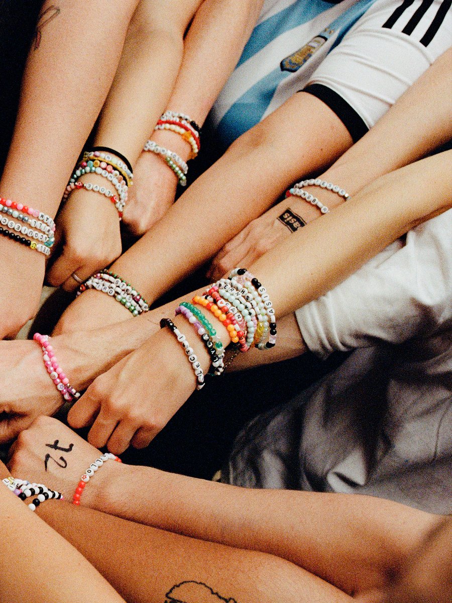 oasis's tweet image. 