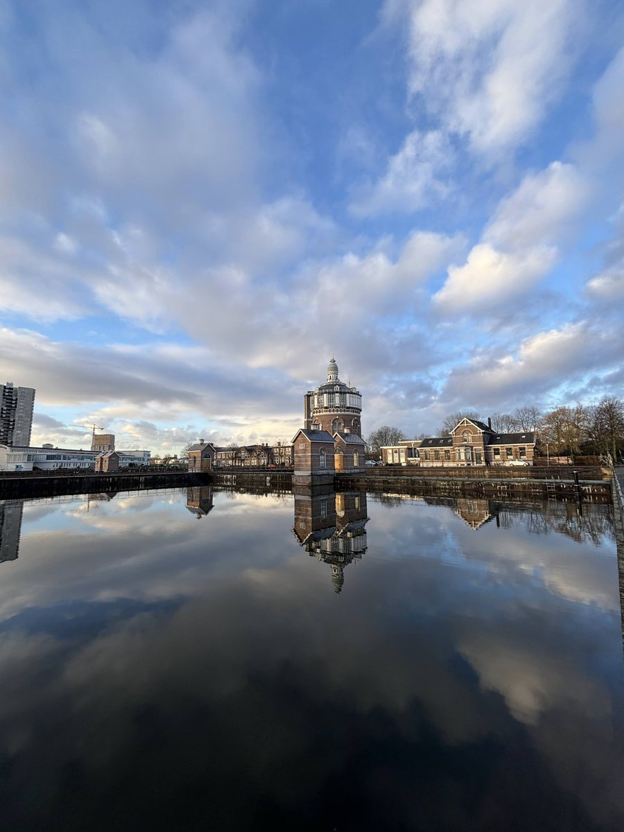 it’s a wrap! 2025 was een mooi jaar op het werk bij het #waterschap. Een lange droge zomer met verschillende keren onverwacht veel regen, alles is goed verlopen door ons team van peilbeheerders! Tot volgend jaar 👍😃