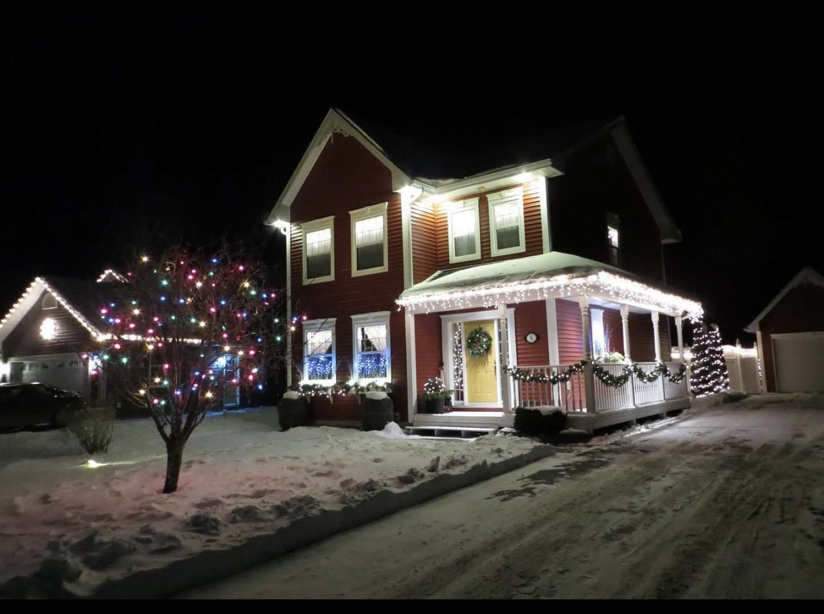 Our Gander, NL house from 2004-19.  Always a wonderful Christmas home.  But life happens and you move on