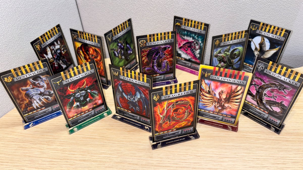 真骨彫製法 仮面ライダー龍騎　オリジナルスリーブ & ミラーワールド付き S.H.Figuarts(真骨彫製法)｜S.H.Figuarts（真骨彫製法）仮面ライダー龍