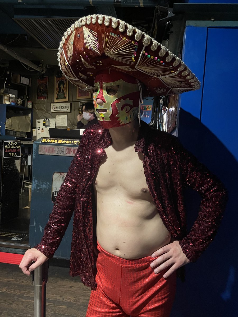 本日はNωAJr.ワンマン #イヴイヴの奇跡 Daisetzで参加させていただきありがとうございました！！✨
レスラーがあんなにちゃんと歌って踊るのえらすぎる！🕺🕺🕺

レアなクリスマスバージョンのブランコは相変わらず渋い！！

次は1/15 沼袋でのワンマンライブで会いましょう！！