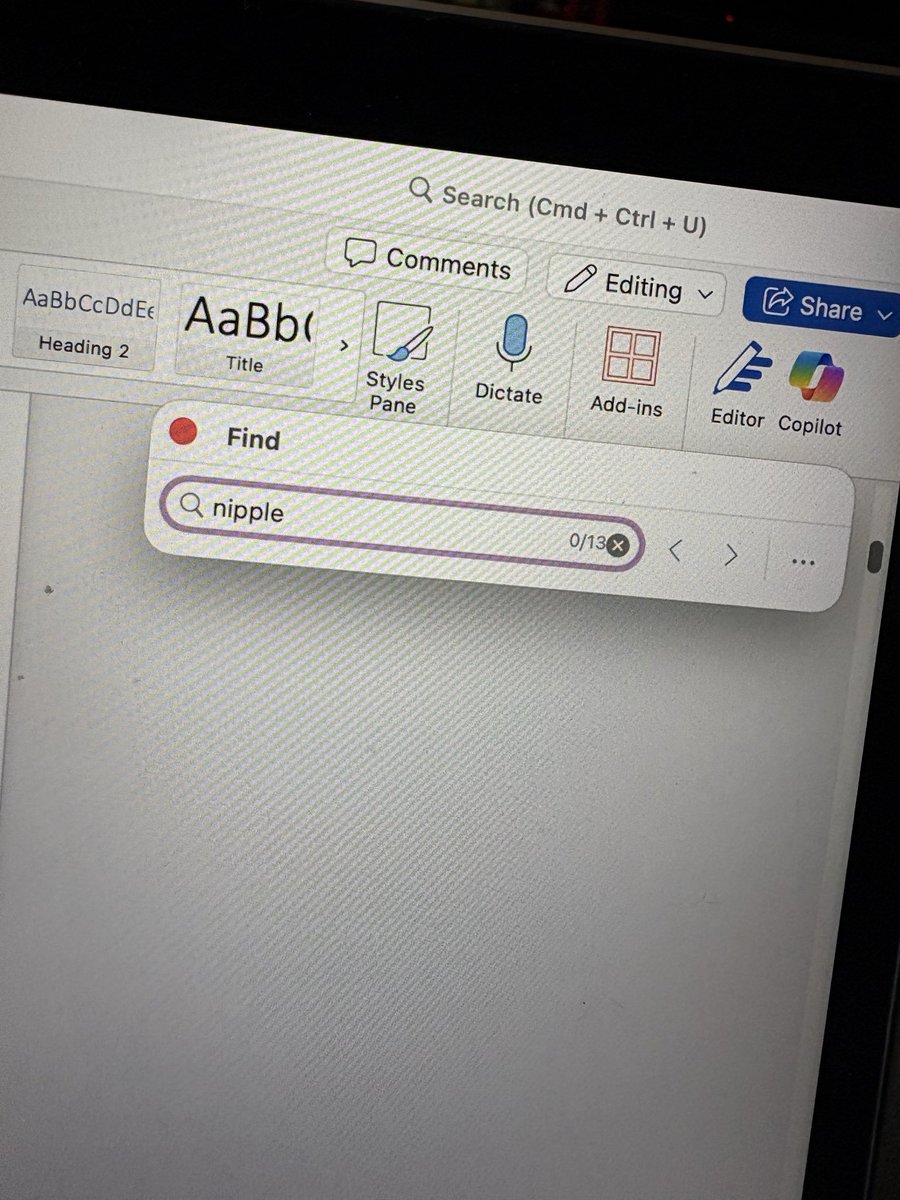 In case you’re wondering how my editing is going 🙈🙈