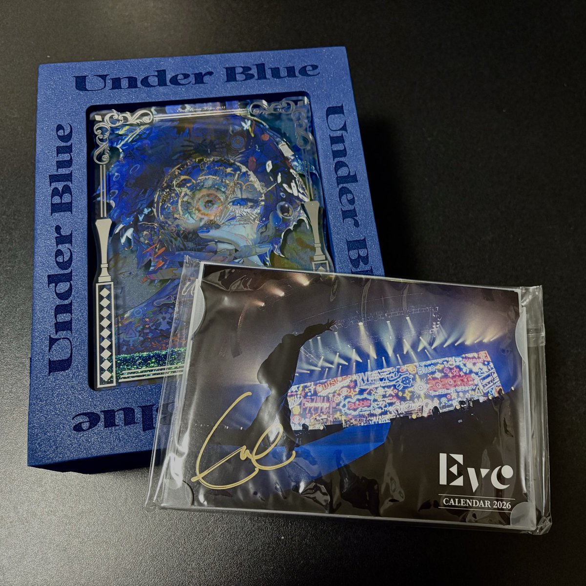 ユ*キ様 Eveサイン入りポスター額縁付きunderBlue Eve Under Blue くじ 直筆サイン入りジャケットポスター