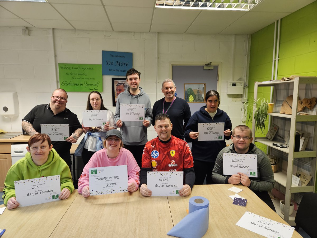 OnCourseSW's tweet image. Crushing goals and counting successes! 🧮✨

8 adult learners from the PLUSS Centre proudly show off their Maths certificates. They have just completed a 7 week 'Bag of Number' Maths course with their tutor, Noel Mitchell, from OCSW.

#MathsSkills #Plymouth #LifelongLearning