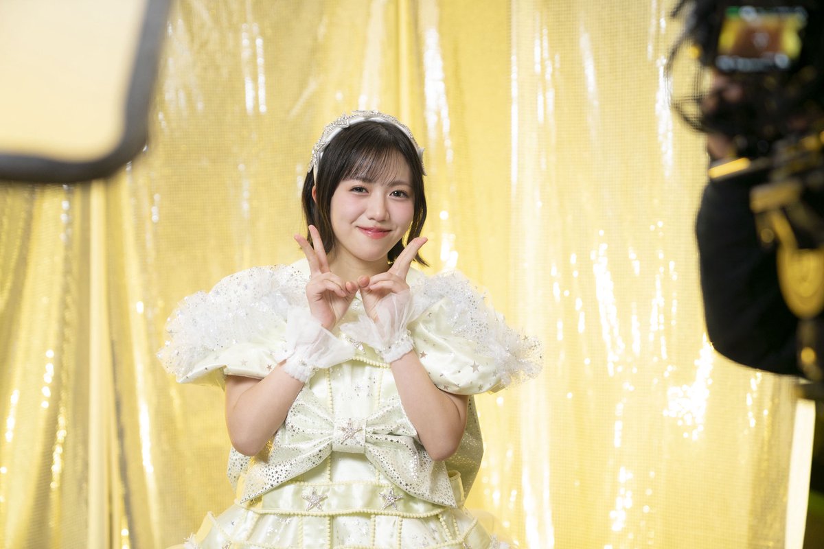 MORE_STAR_'s tweet photo. グループ最年少16歳
グループ1の低身長153cm
伸びしろですねっ❕⤴️

💛笹原なな花　@nanaka_ms0707

▼もっと観てね💞
https://t.co/wYNyizLASo

▼もっともっと聴いてね🎧
https://t.co/4sWbxnhZ6D

#笹原なな花
#もっとキラッと
#MORESTAR #もあすた https://t.co/naxCNXCqSn