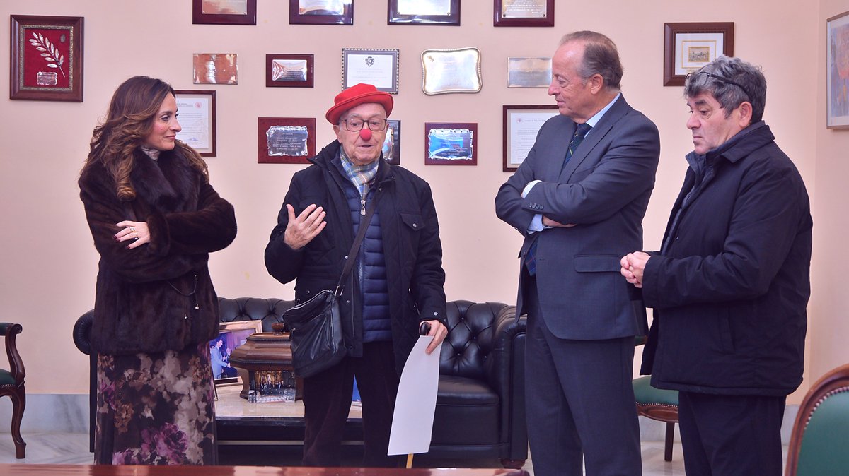 Nuestra sede fue escenario de la entrega del Premio Anual de la Fundación  "𝘍𝘰𝘳𝘶𝘮 𝘈𝘴𝘵𝘦𝘯𝘴𝘦" a la Asociación "𝗣𝗮𝘆𝗮𝘀𝗼𝘀 𝗦𝗮𝗻𝗮𝗱𝗼𝗿𝗲𝘀".