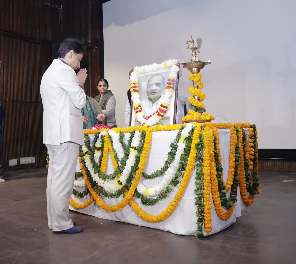 Telangana Bhavan, New Delhi tweet media