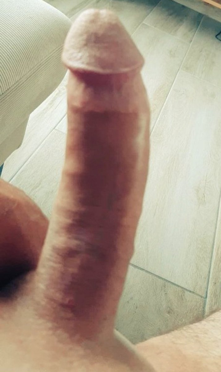 doudouexhibe tweet media